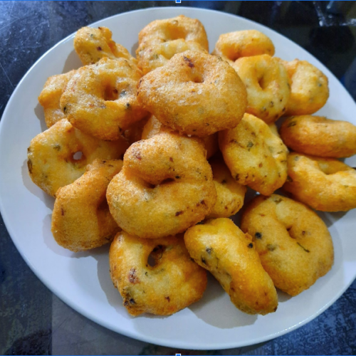 Urad dal vada